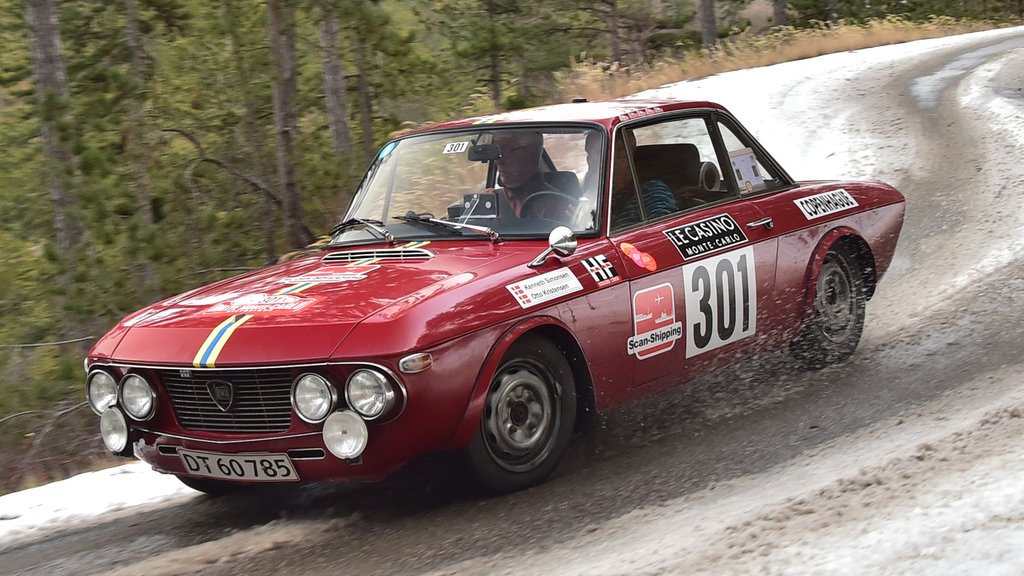 Kenneth Kruse Simonsen og Otto Kristensen. Otto Kristensen vandt i 2002 Rally Monte Carlo Historique sammen med sin hustru, Britta Kristensen
(Privatfoto fra Kenneth Kruse Simonsen)